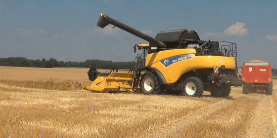 CR9070 CURSOR ELEVATION TIER III 10.3 435HP